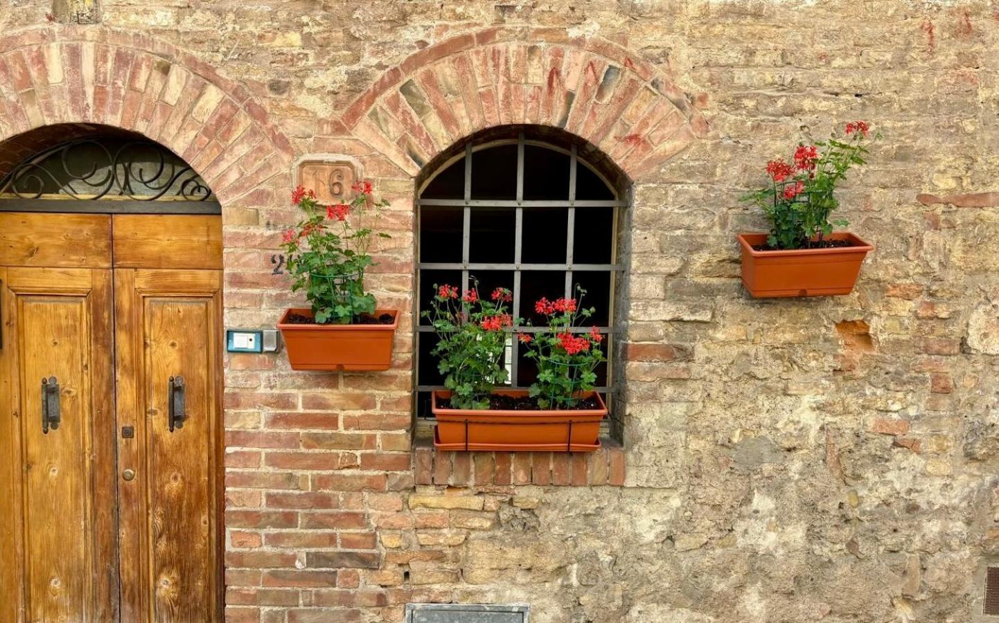 L'Antica Nicchia - Centro Storico Apartamento San Gimignano Exterior foto